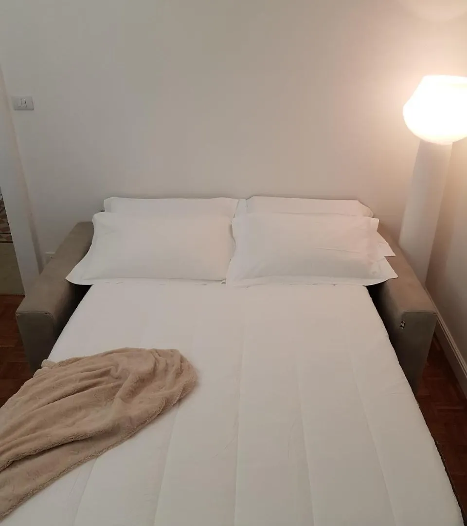 Charmerooms Palazzo Stampa Бергамо 0*,